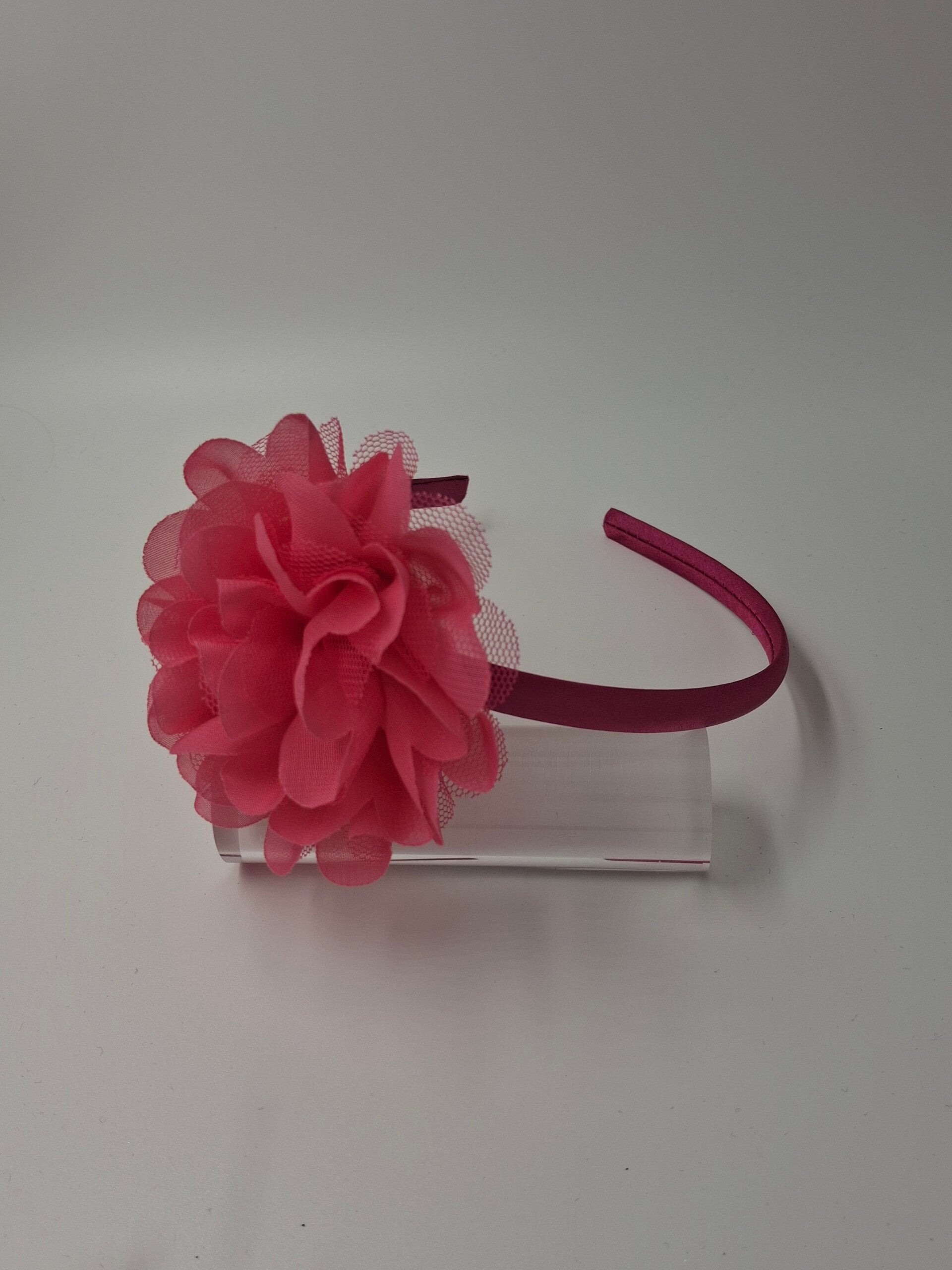 Diadeem Bloem in Tule