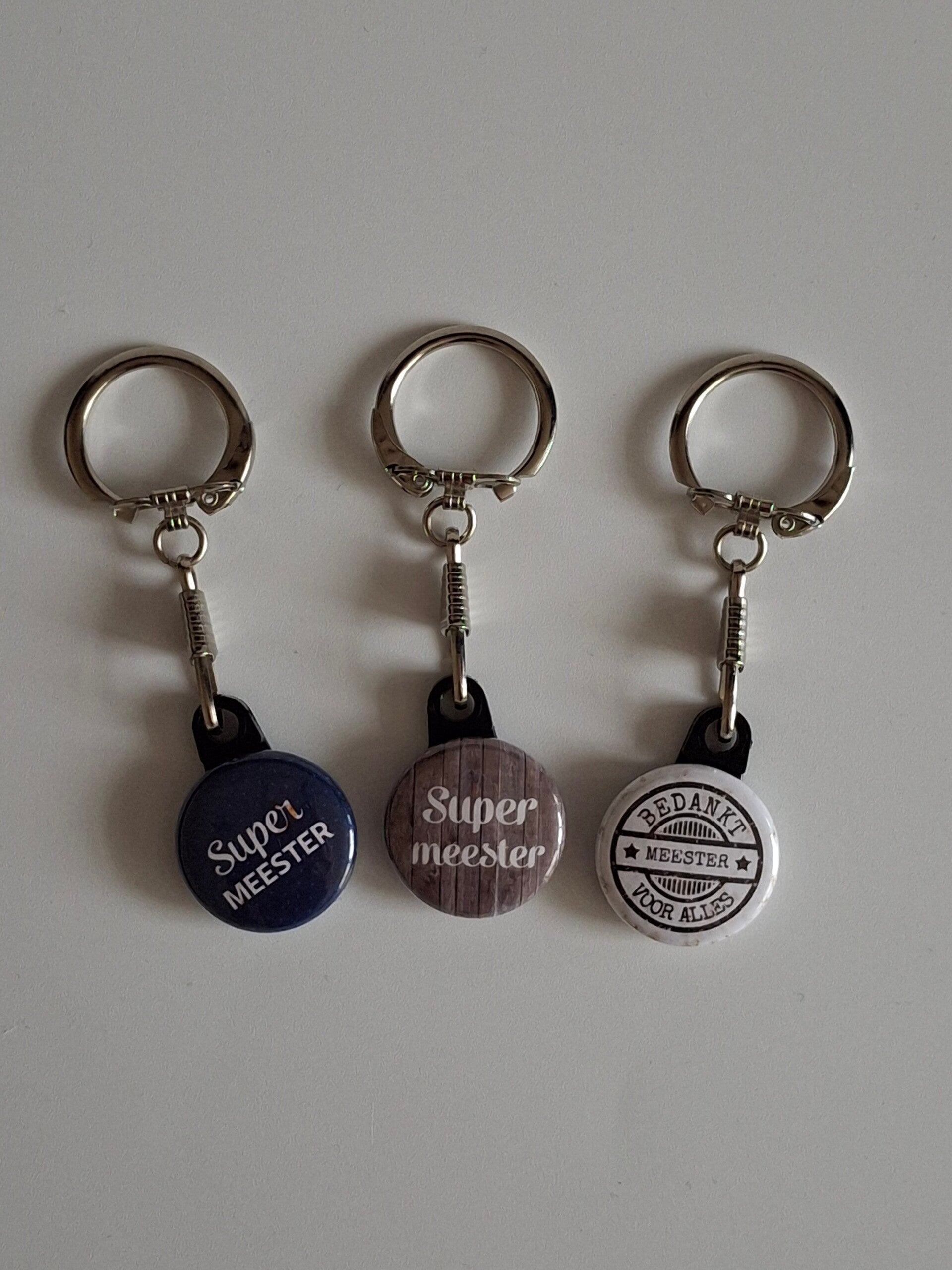 Sleutelhanger  button klein ' meester '