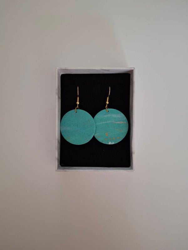 Oorhangers polymeer