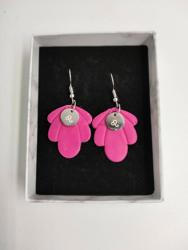 Oorhangers polymeer 'Pink'