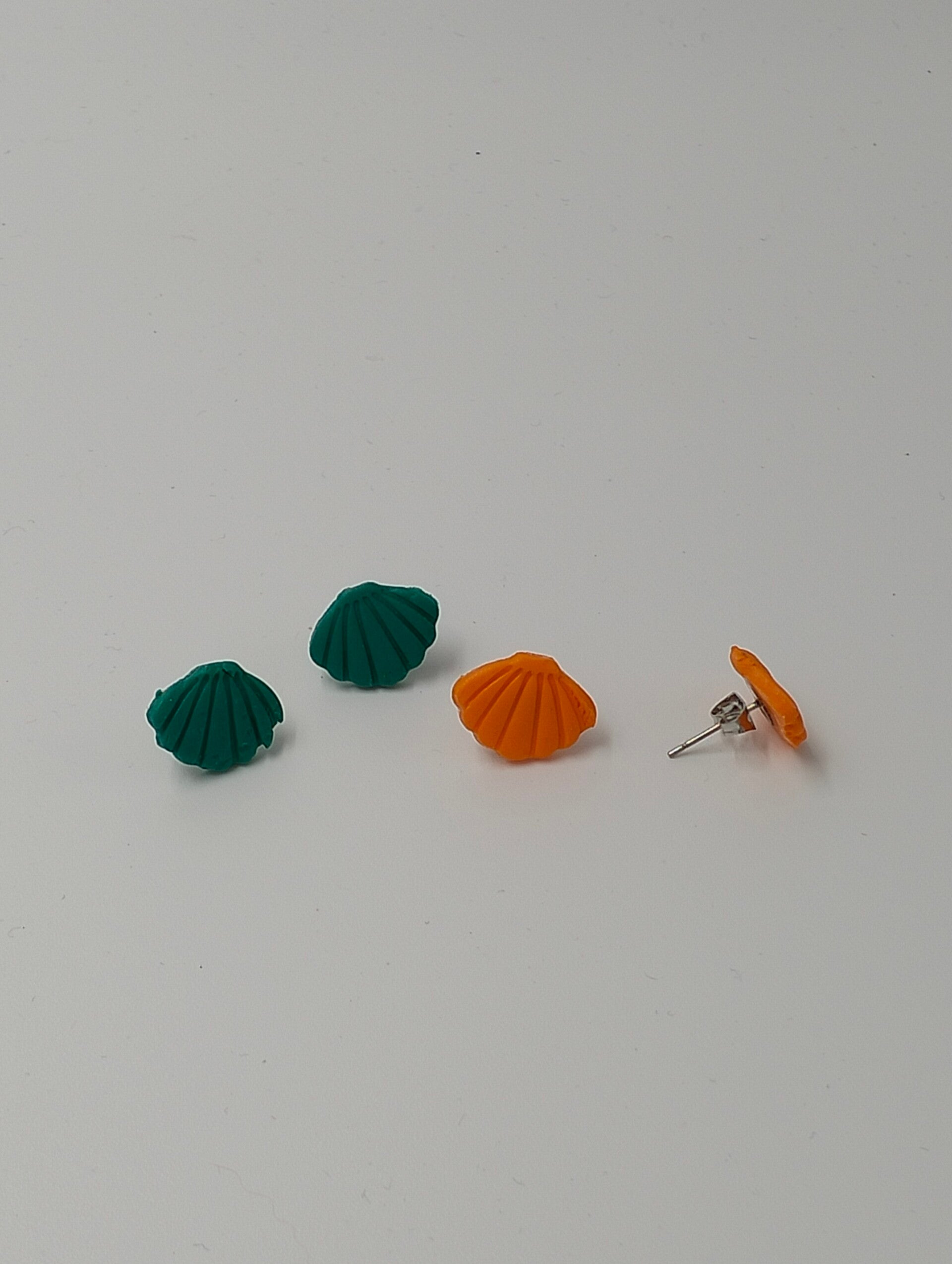 Oorstekers Polymeer klei 'Schelpjes'