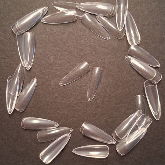 100 Stück Stiletto -Tips ohne Klebefläche, transparent, klar