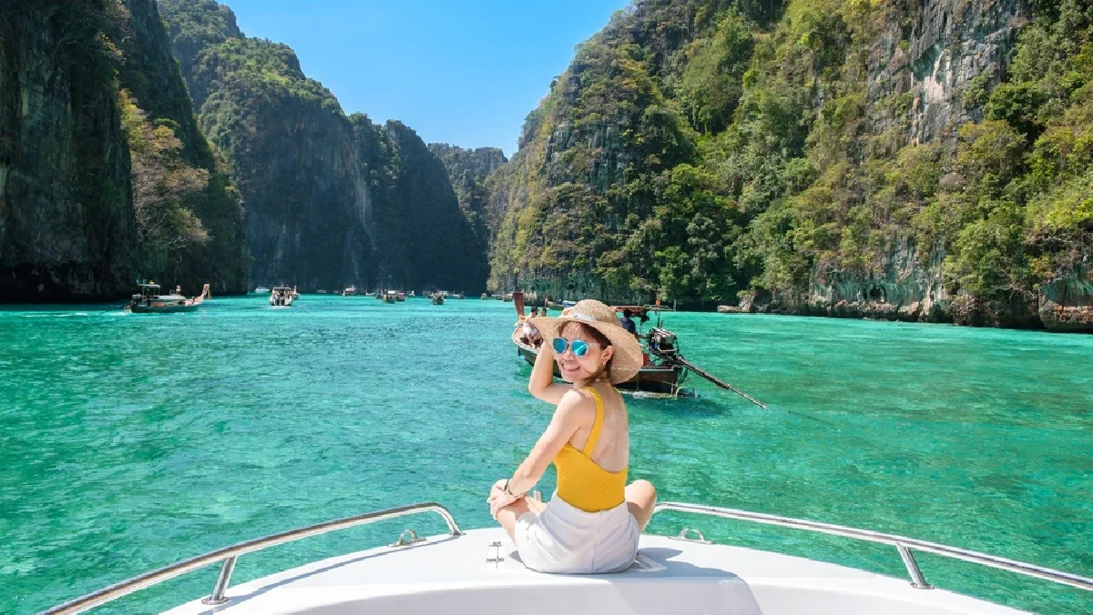 Hong Island speed boat tour