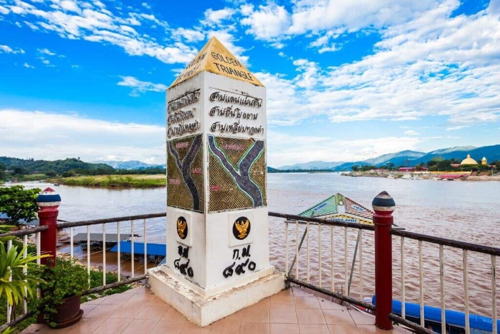 Tour en españolalos templos de Chiang Rai y el Triangulo de Oro