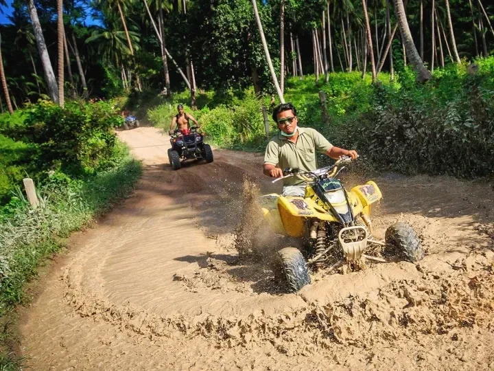 Tour de ATV por la jungla de Koh Samui