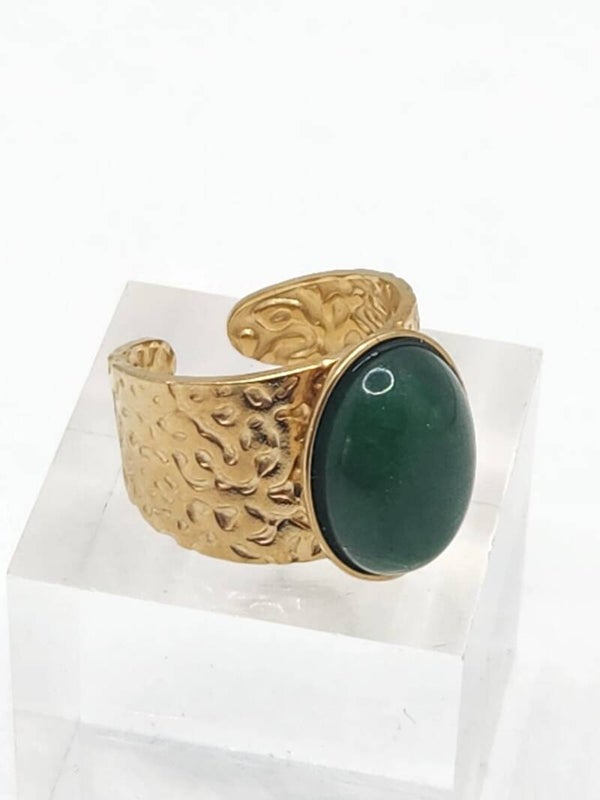 Anillo ajustable de piedra ovalada verde