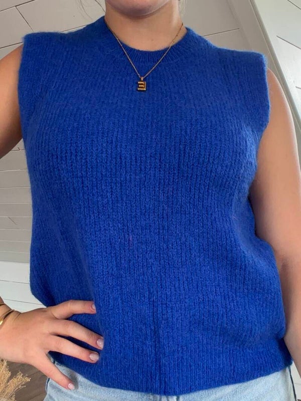 Sleeveless alpaca sweater - royal blue
