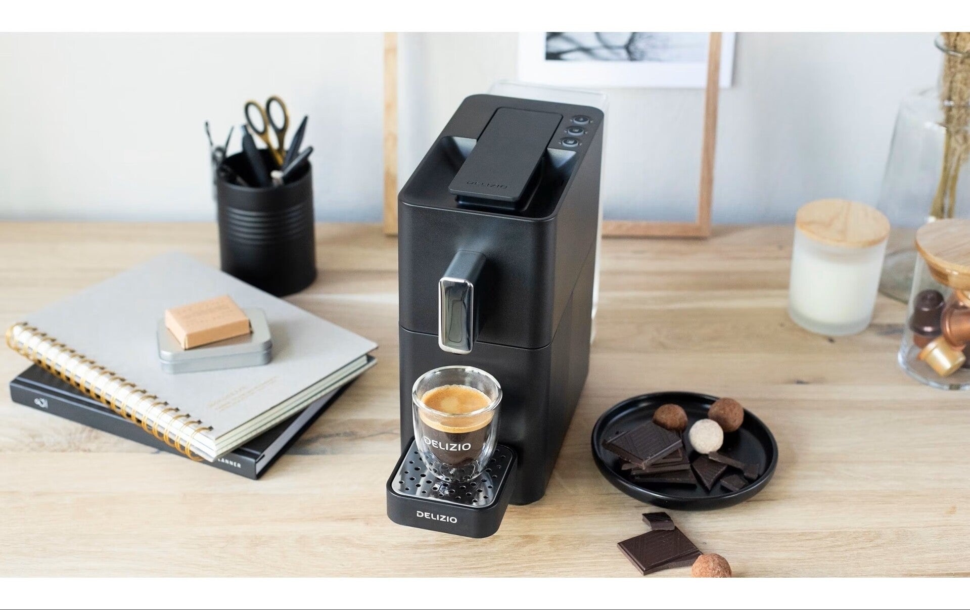 Kapselmaschine Carina Midnight Schwarz