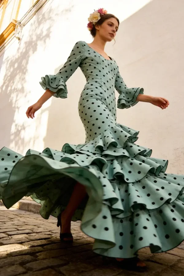 Traje Flamenca Lolita Lunares Grandes