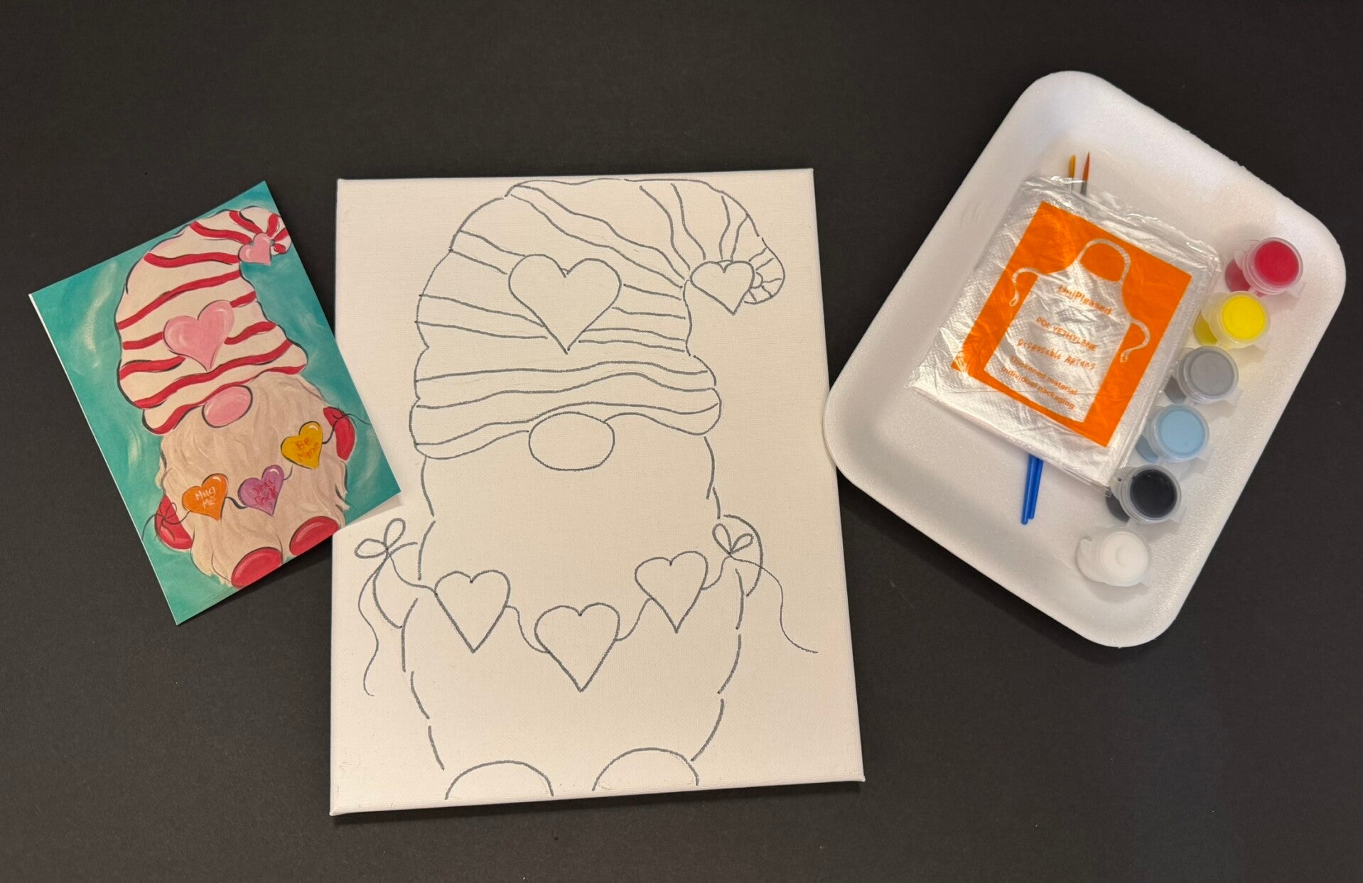 Valentine Gnome w/hearts Paint Kit