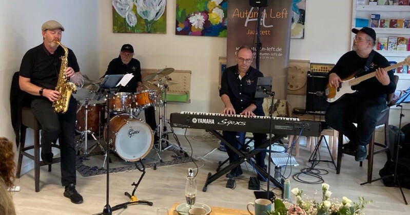 al-bandfoto-standard.jpg