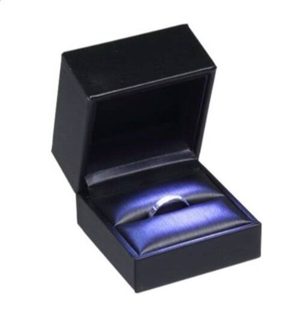 Ringdoosje LED luxe lederlook zwart - Wholesale