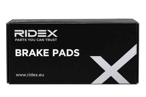 Jeu de plaquettes de frein. RIDEX EAN : 4059191313716.