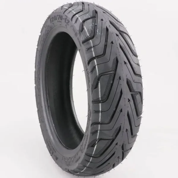 LINE 120/70R12