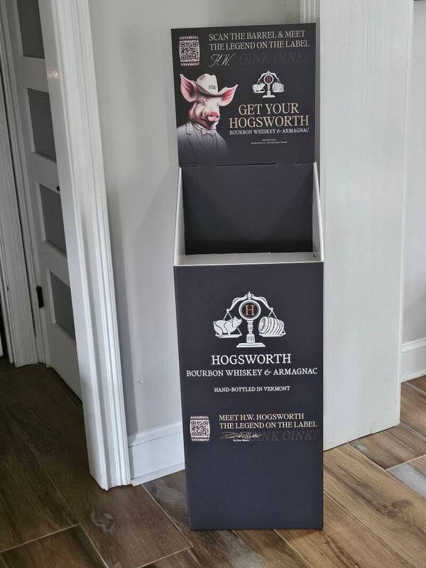 New Hogsworth 12 Bottle Floor Bin with Riser Card