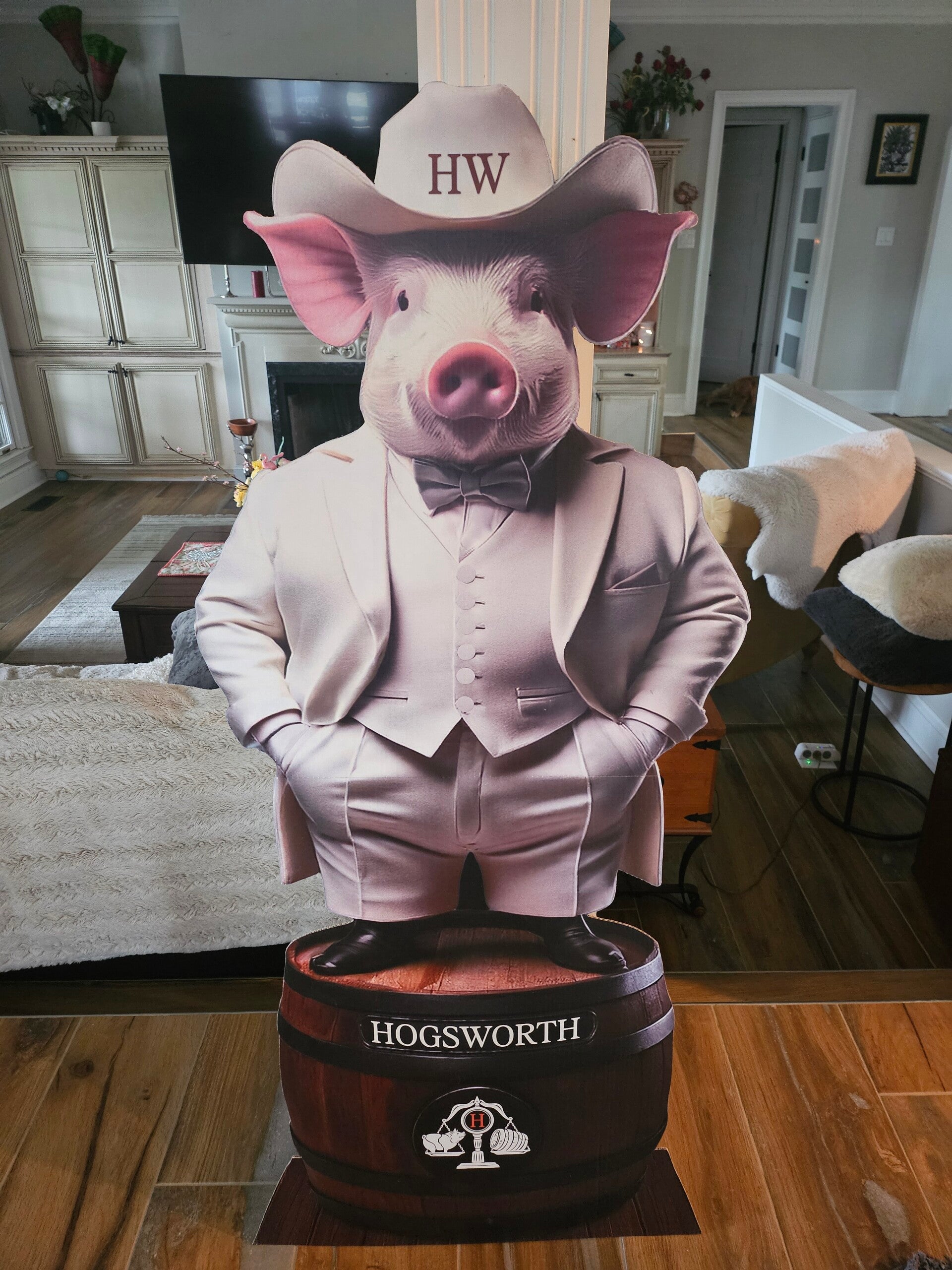 Hogsworth 5ft Standup