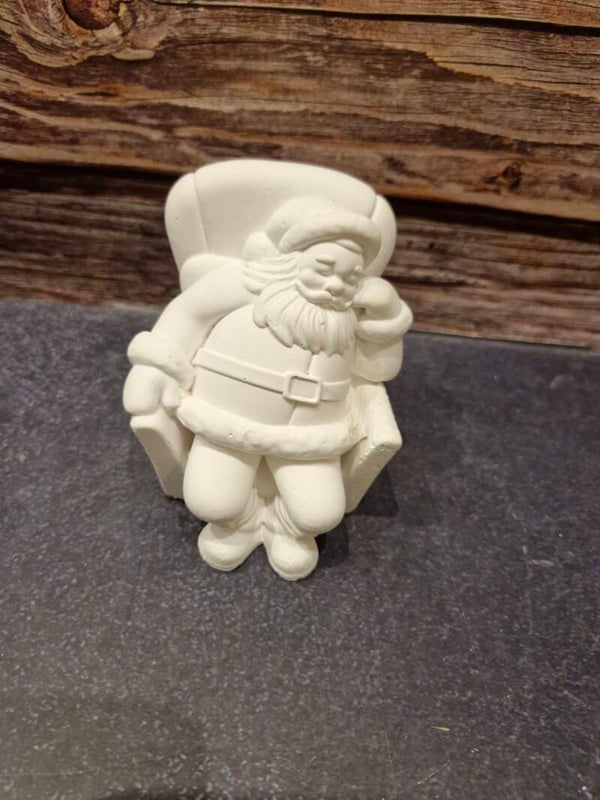 Weihnachtsmann im Sessel