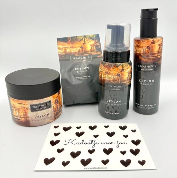 Postkadootje Big treatments | Sea salt body scrub | Bathbomb | Hair en body showerfoam | Shower oil | Kaartje naar keuze