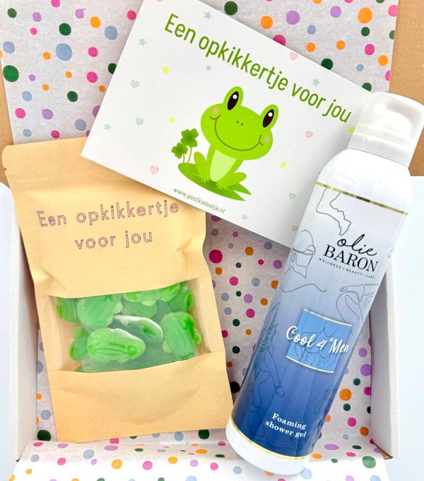 Postkadootje Cool 4 men | Olie baron foaming shower gel cool 4 men | Kikkersnoepjes | Kaartje naar keuze