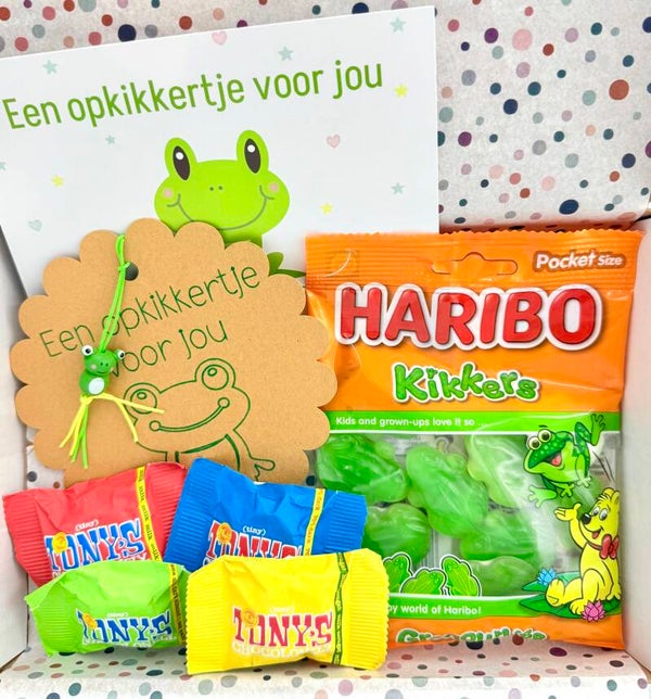 Postkadootje Opkikker | Een opkikkertje voor jou gelukje | Pocket size snoepkikkers | Mini tony chocolonely 4 stuks | Kaartje naar keuze