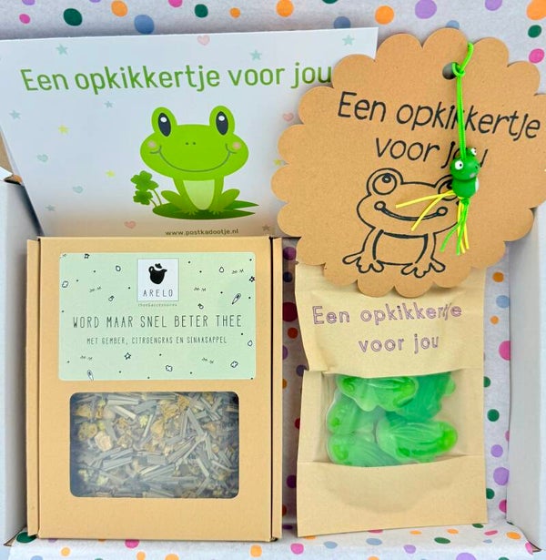 Postkadootje Opkikker deluxe | Word maar snel beter thee in een doosje | Opkikkersnoepjes in zak | Opkikkergelukje | Kaartje naar keuze
