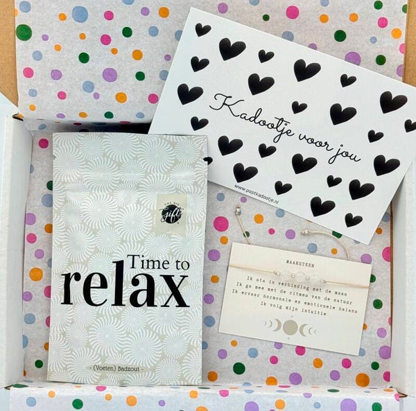 Postkadootje Relax | Badzout time to relax | Armbandje verstelbaar maansteen edelstenen | Kaartje naar keuze