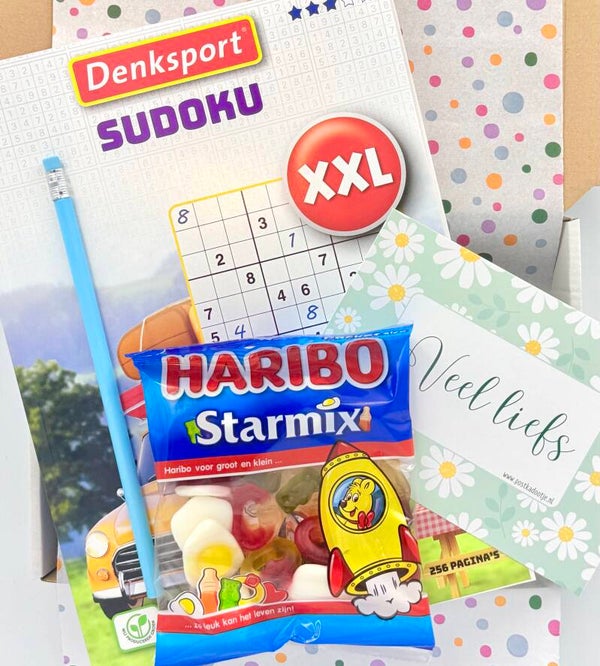 Postkadootje Verwenbox | Sudoku puzzelboek xxl met potlood | Haribo starmix | Kaartje naar keuze
