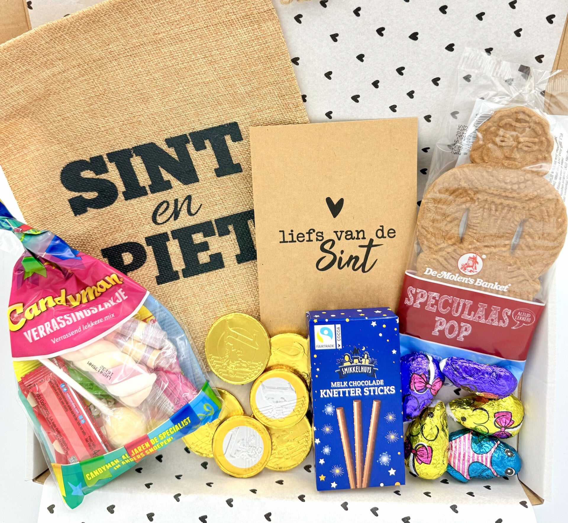 Sinterklaas | Sint en Piet zakje | Verrassingzakje snoep | Chocolademunten | Knetter stick | Speculaaspop | Kikkers en muizen | Kaart liefs van de Sint