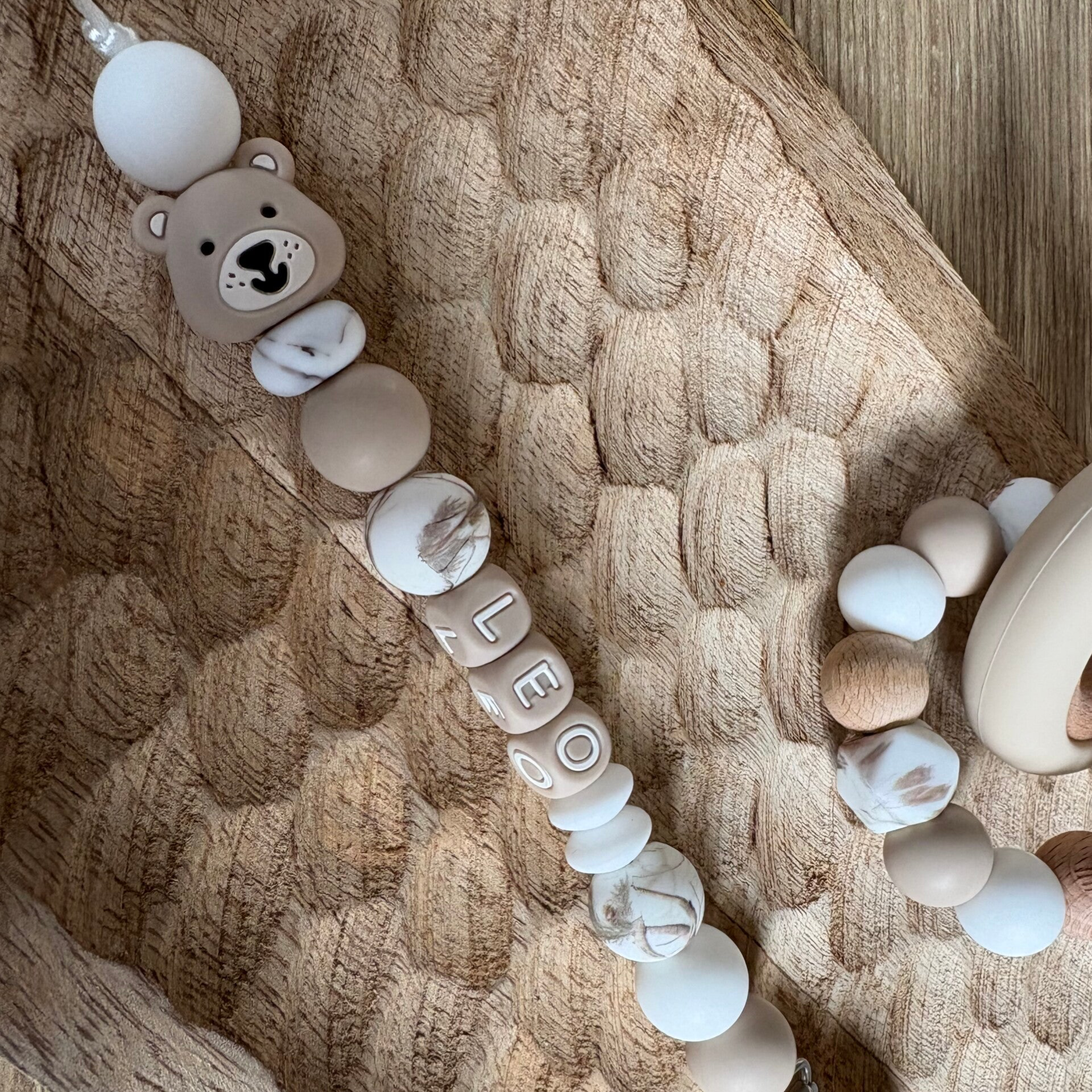 Gepersonaliseerd Speenkoord met naam -LEO