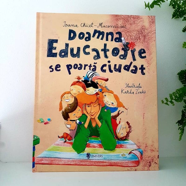 Buch 33 - Doamna educatoare se poartă ciudat de Ioana Chicet-Macoveiciuc