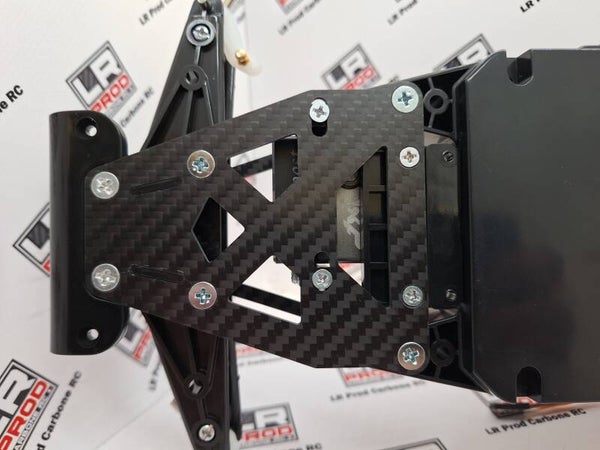 Platine inferieure avant carbone 2.5mm (fixation servo centré) Tamiya groupe C