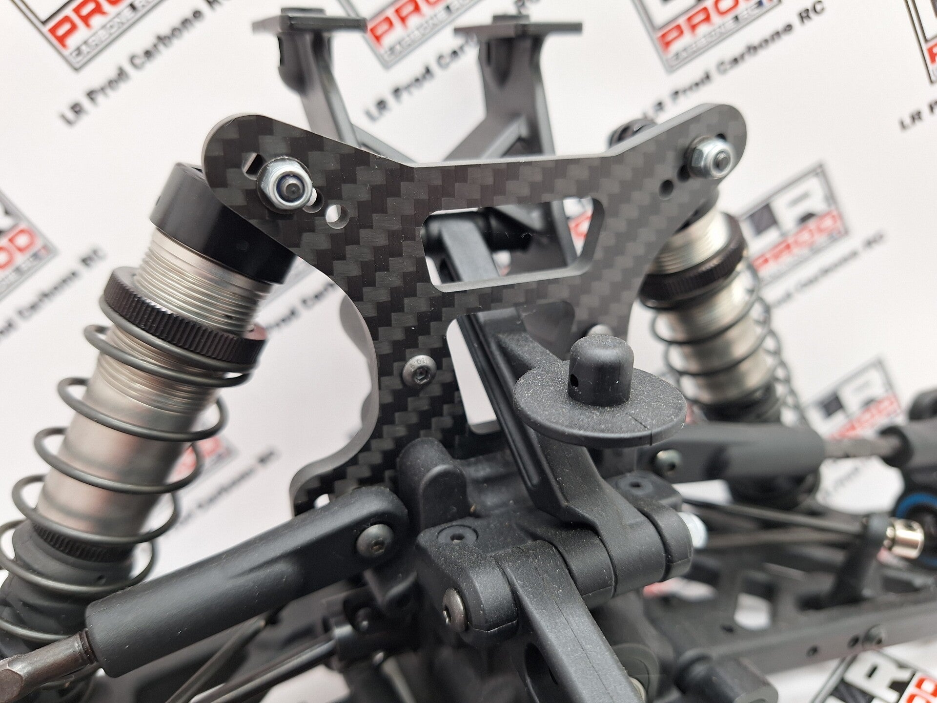 Tour arrière XB8 2025 carbone 4mm (353057)