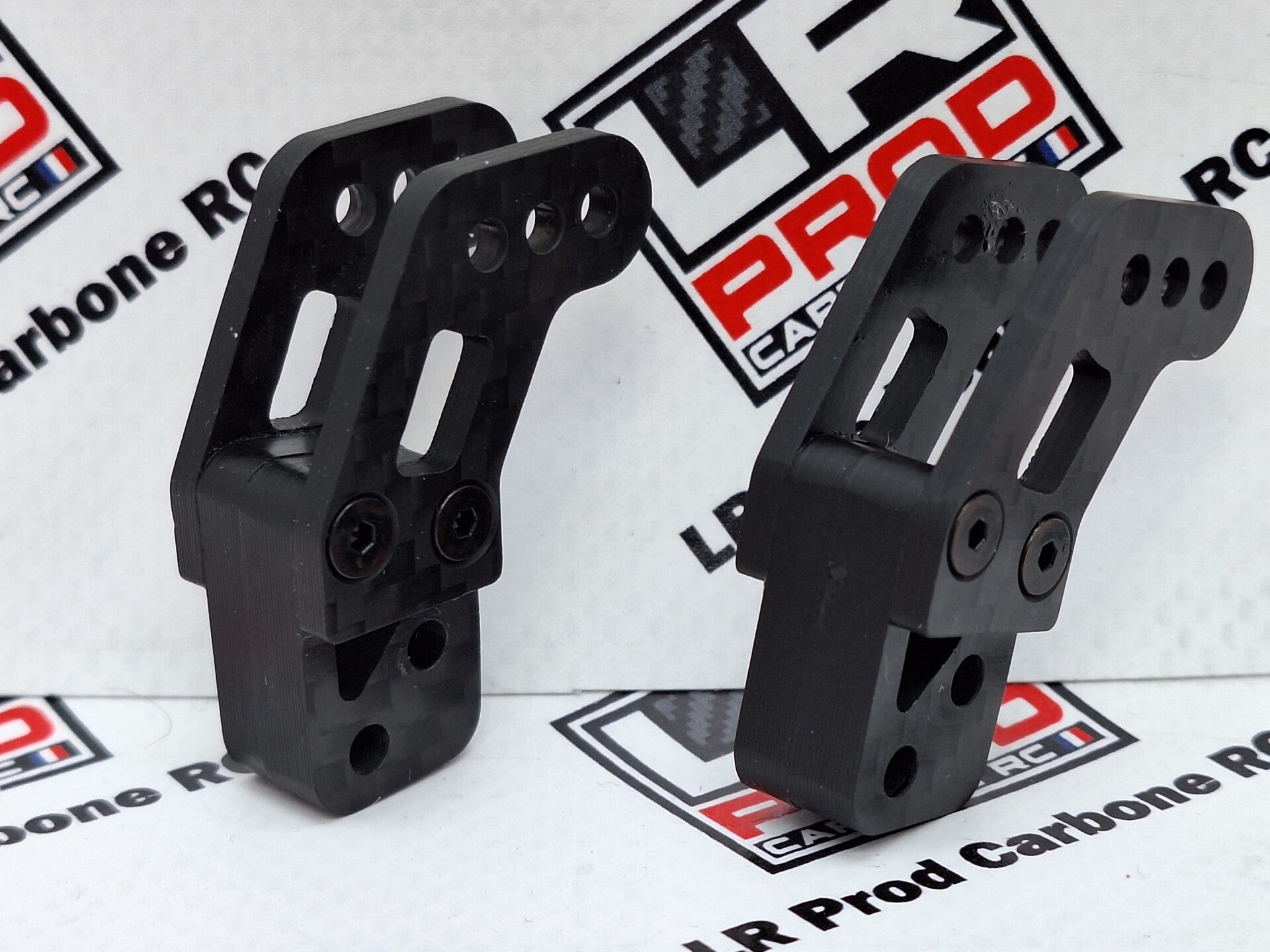 Déports ancrages tirants arrières carbone  (la paire) Hobao VT