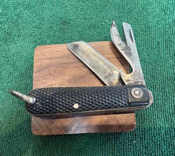 British army clasp knife 1946/|\