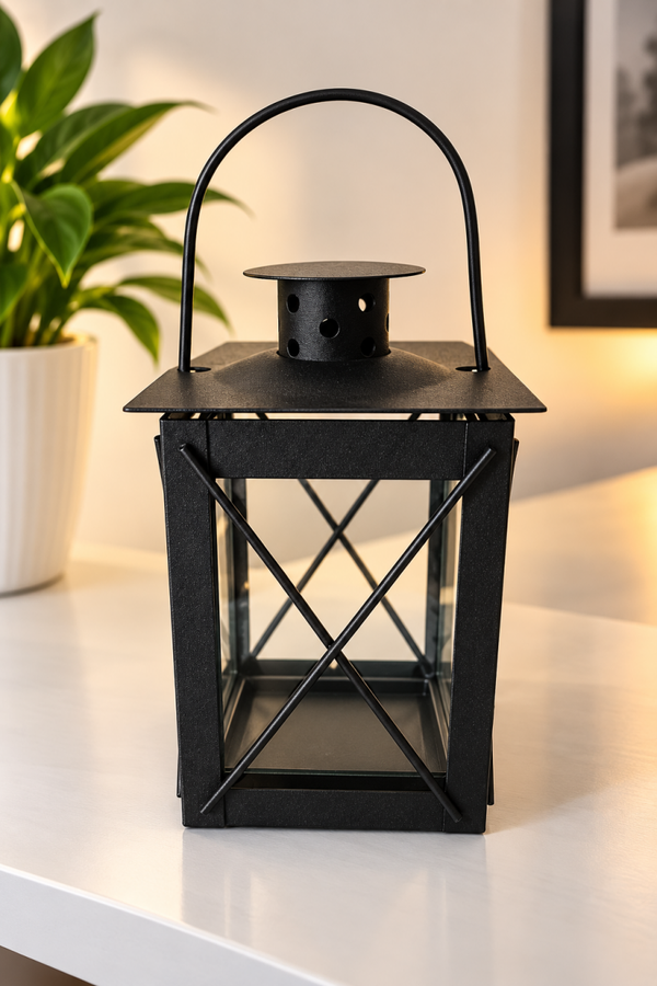 Dekorative Laterne im modernen Industrie-Look