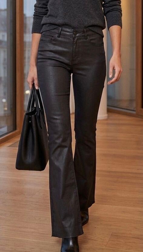 Stylische Hose in Leder-Optik