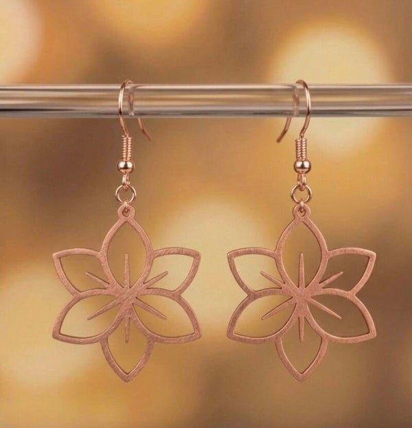Boho - Edel - dezent - Ohrschmuck Blumen Motiv