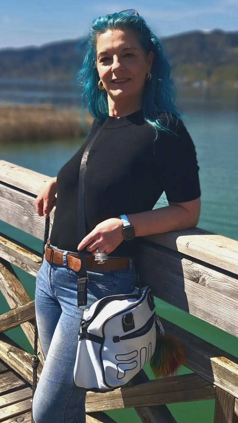 Luzia van den Broek steht für Weiblichkeit, Wahrheit, Würde