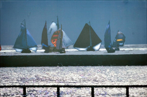 Zeilboten op een rij