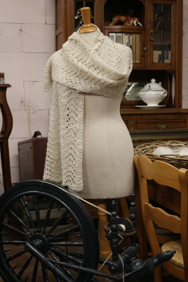 Witte alpaca sjaal