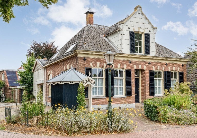 Markt 32, Ommen
