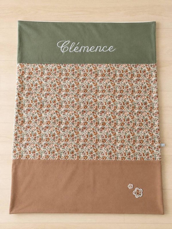 Couverture bébé personnalisée avec appliques