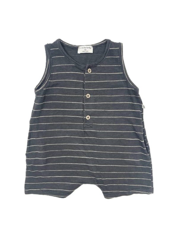 1+ in the Family playsuit - maat  86