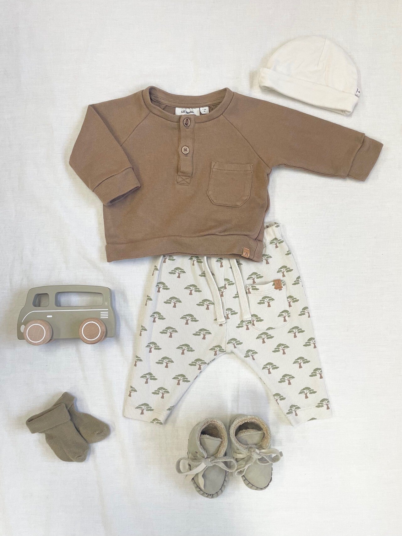 Lil' Atelier broekje - maat 56