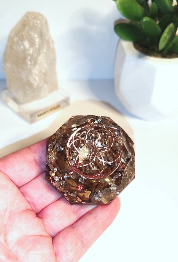 Dôme orgonite Oeil de tigre