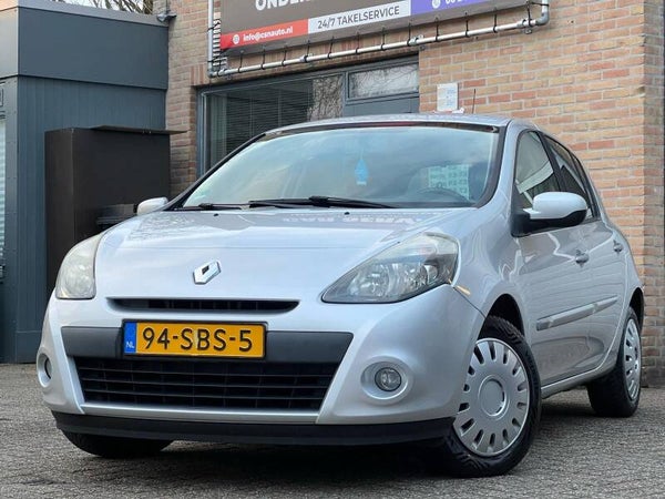 Renault Clio 1.5 DCI 65KW 5-DRS 2011 Grijs 1e EIG