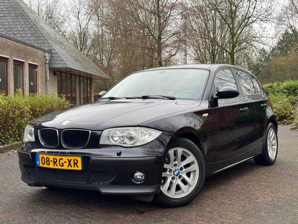 BMW 1-serie 118i High Executive NAP AUTOMAAT NETJES