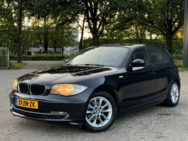 BMW 1-serie 118d Corporate Business Line AUTOMAAT NAP APK