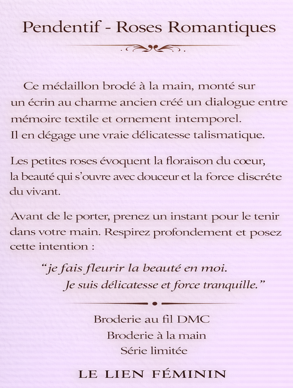 PENDENTIF-TALISMAN "ROSES ROMANTIQUES" BLANCHEUR DE NEIGE