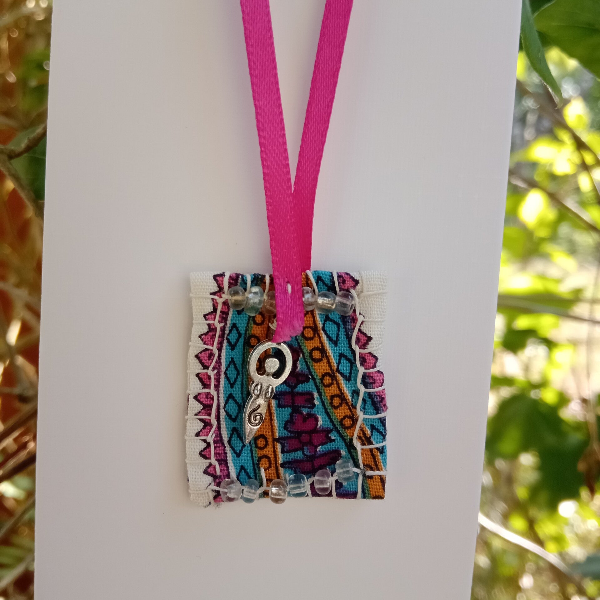 AMULETTE DEESSE PAIENNE "DEESSE CREATRICE"